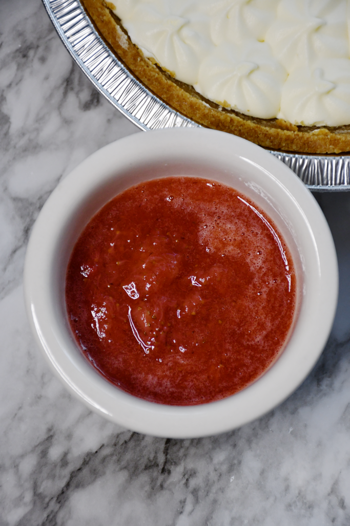 Easy Strawberry Topping for Cheesecake